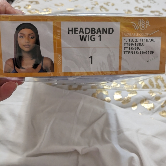 It's A Wig Headband Wig in the color 1 Black - Picture 4 of 5